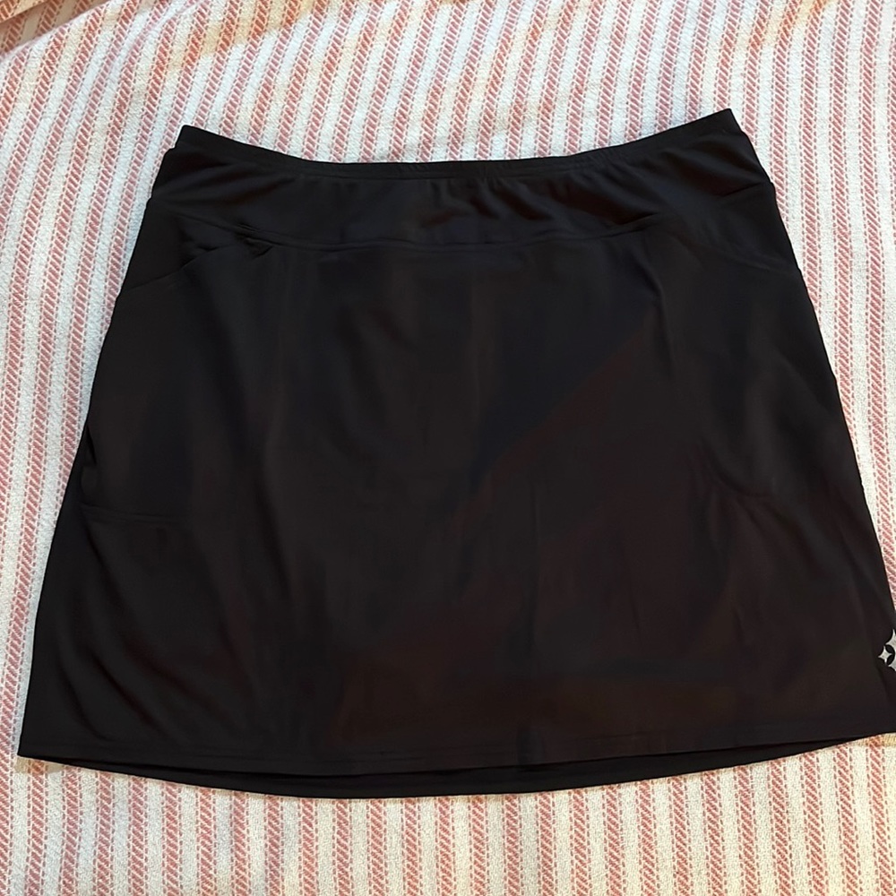 Jofit black skort